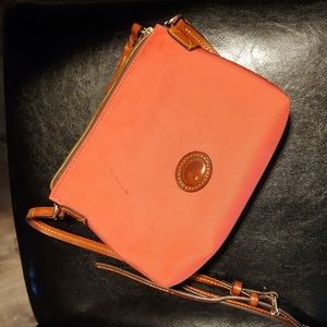 Dooney & Bourke small cross body bag